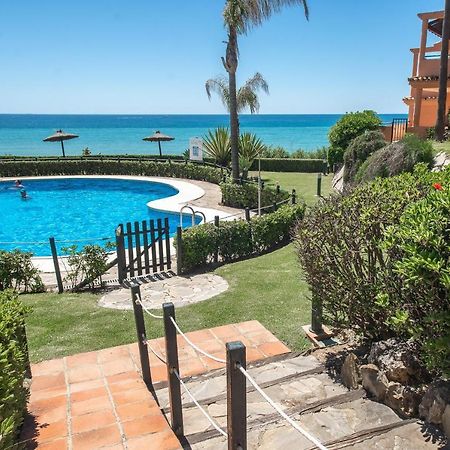 Fantastic Beachfront Apartment Εστεπόνα Εξωτερικό φωτογραφία