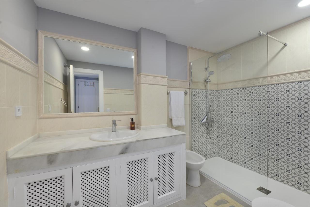 Fantastic Beachfront Apartment Εστεπόνα Εξωτερικό φωτογραφία